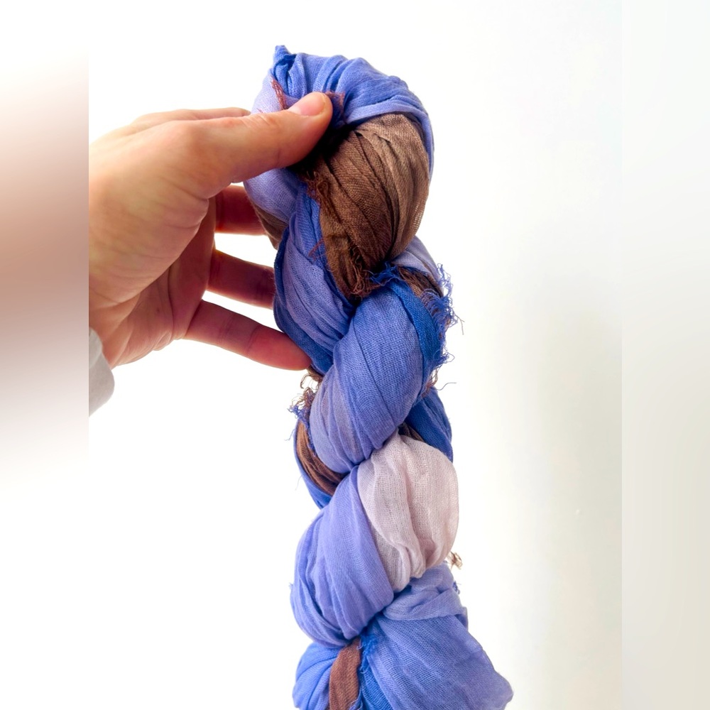 TILO Scarves Luxe Casual Crinkle Scarf. Perfect 🎁